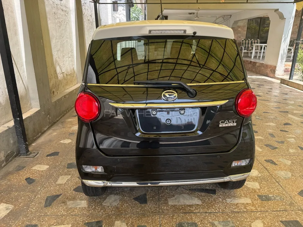 Daihatsu Cast 2021 for Sale in Peshawar Image-1