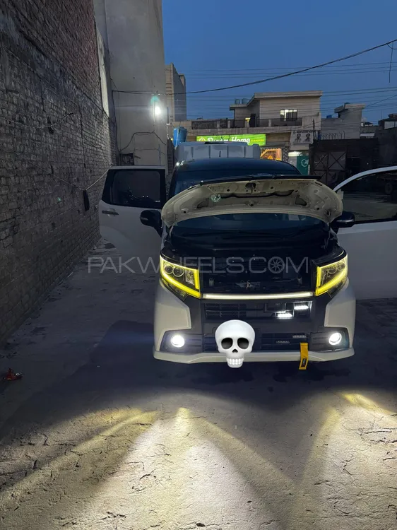Daihatsu Move 2018 for Sale in Sialkot Image-1