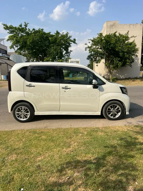 Daihatsu Move 2014 for Sale in Lahore Image-1