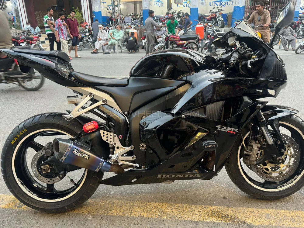Honda CBR 600RR 2010 for Sale Image-1