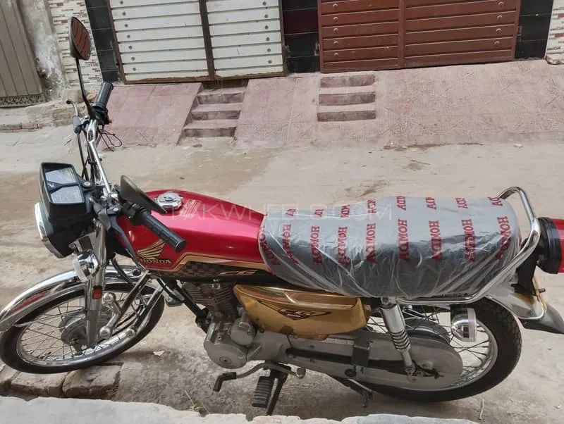 Honda CG 125S GOLD 2024 for Sale Image-1