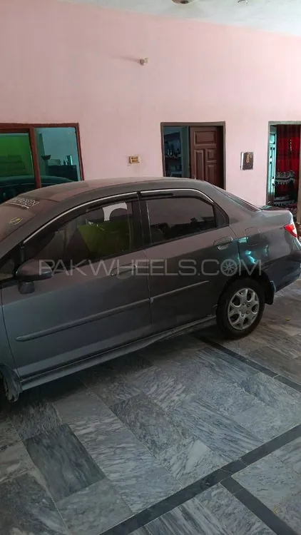 Honda City 2005 for Sale in Jhang Image-1