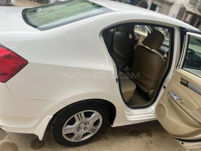 Honda City 2021 for Sale in Karachi Image-1
