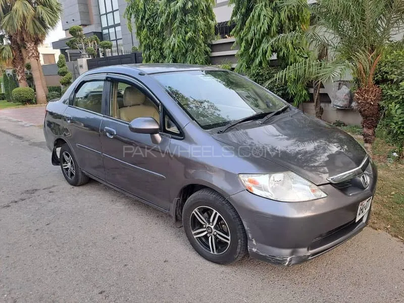 Honda City 2004 for Sale in Lahore Image-1