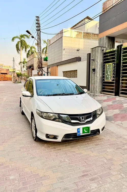 Honda City 2019 for Sale in Faisalabad Image-1