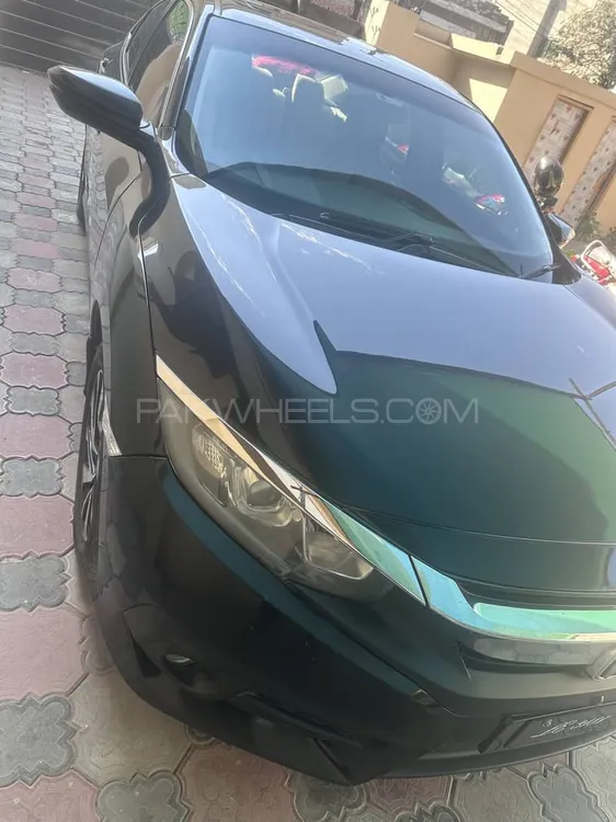 Honda Civic 2017 for Sale in Lahore Image-1