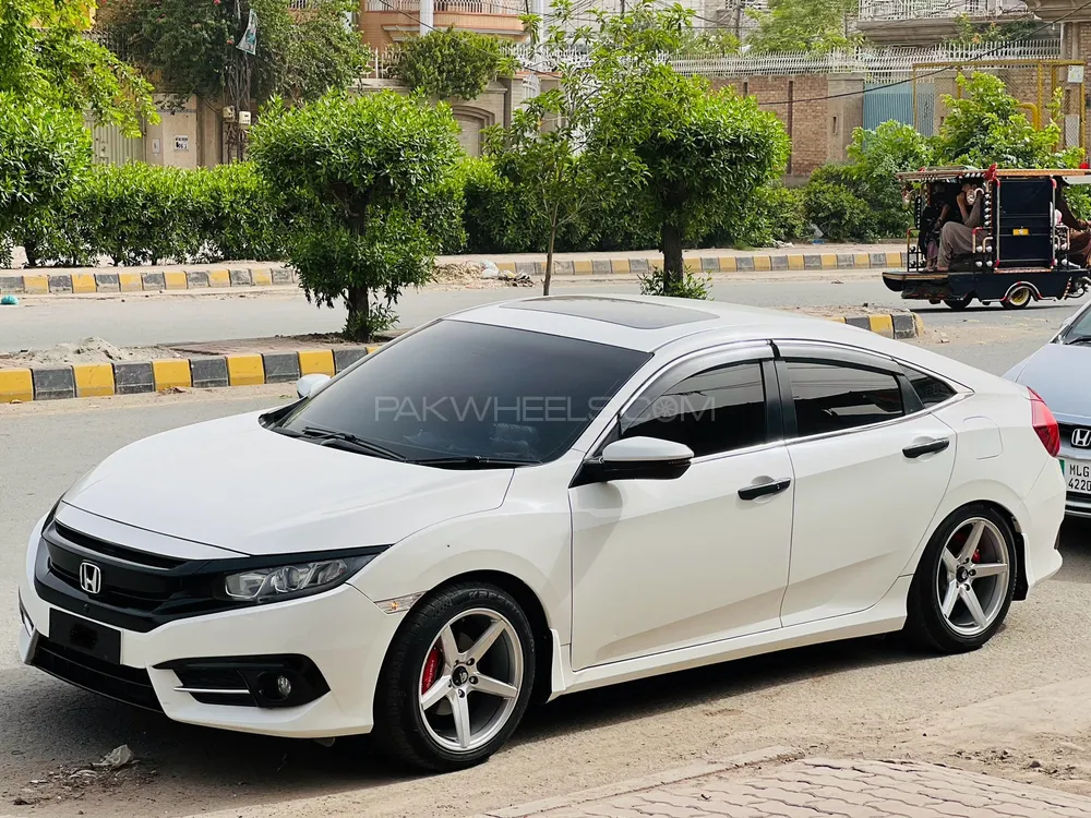 Honda Civic 2019 for Sale in Multan Image-1