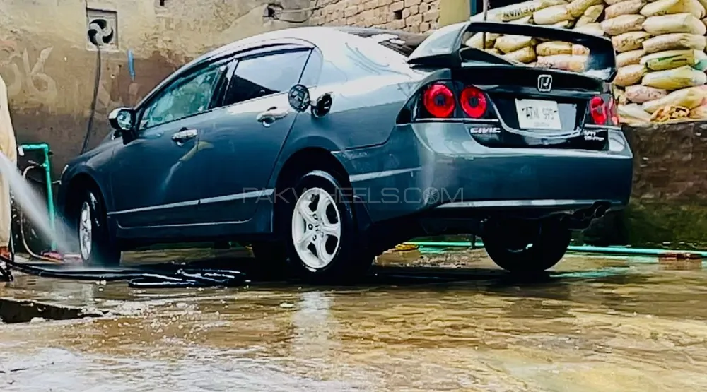 Honda Civic 2010 for Sale in Sadiqabad Image-1