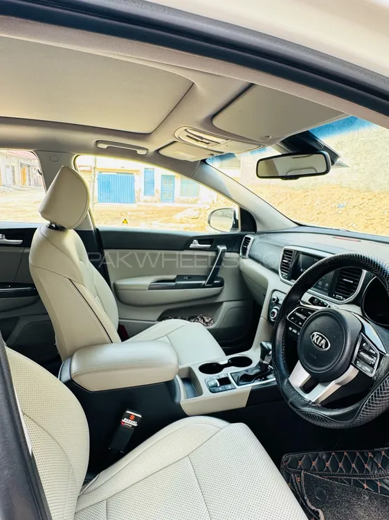 KIA Sportage 2020 for Sale in Pir mahal Image-1