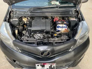 Toyota Vitz F 1.0 2011 for Sale