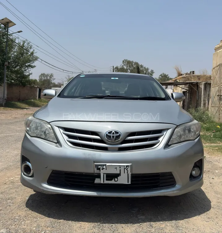 Toyota Corolla 2013 for Sale in Kohat Image-1