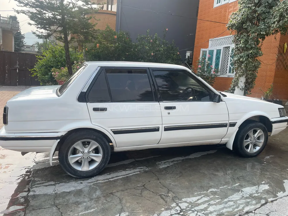 Toyota Corolla 1986 for Sale in Islamabad Image-1