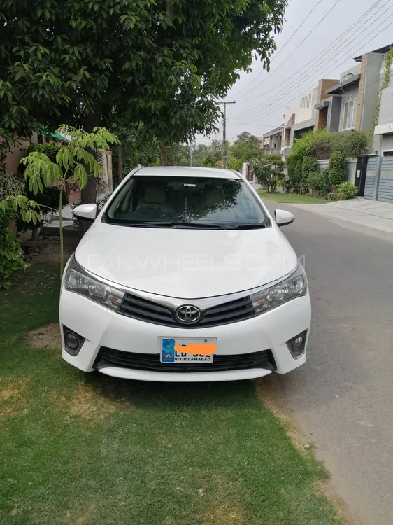 Toyota Corolla 2015 for Sale in Lahore Image-1
