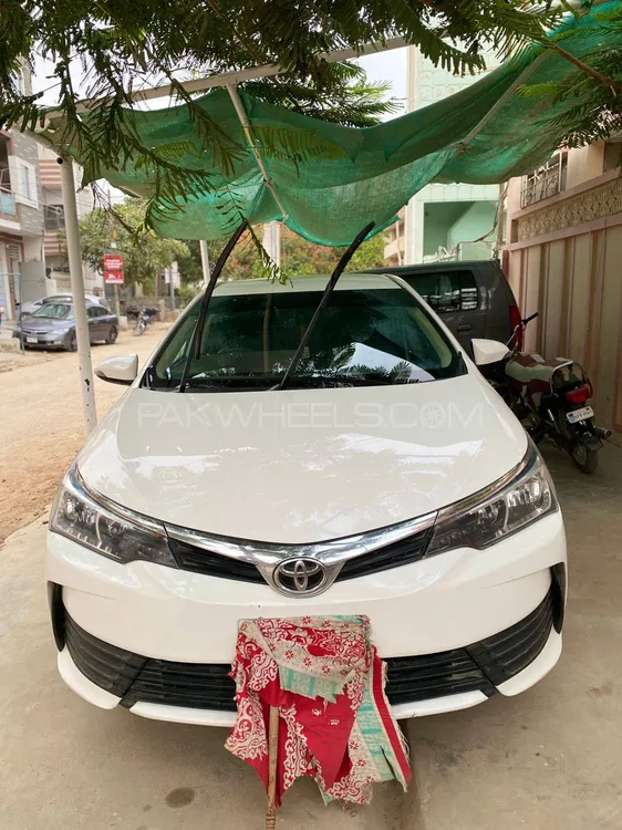Toyota Corolla 2020 for Sale in Karachi Image-1