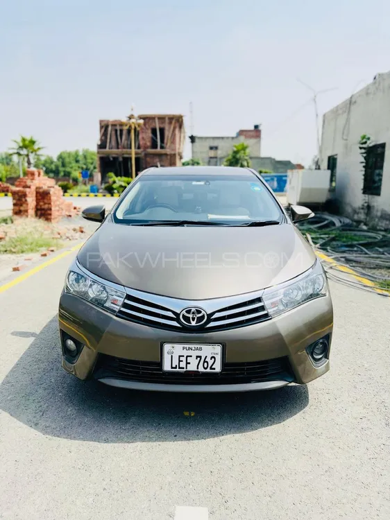 Toyota Corolla 2015 for Sale in Lahore Image-1
