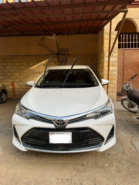 Toyota Corolla 2021 for Sale in Karachi Image-1