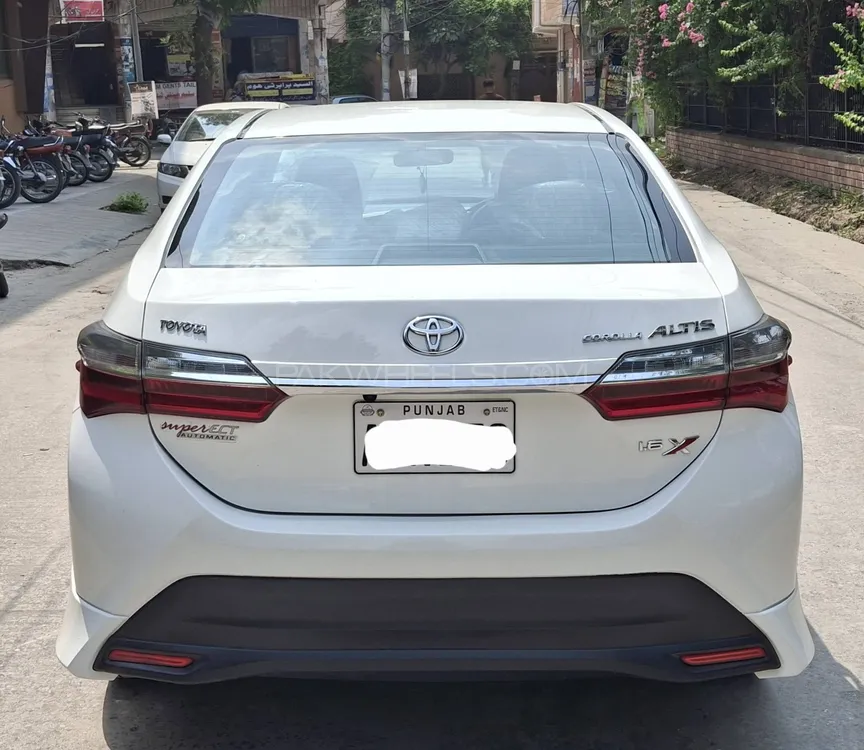 Toyota Corolla 2021 for Sale in Rawalpindi Image-1