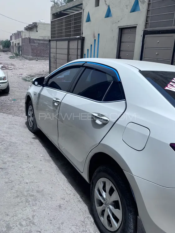 Toyota Corolla 2017 for Sale in Karak Image-1
