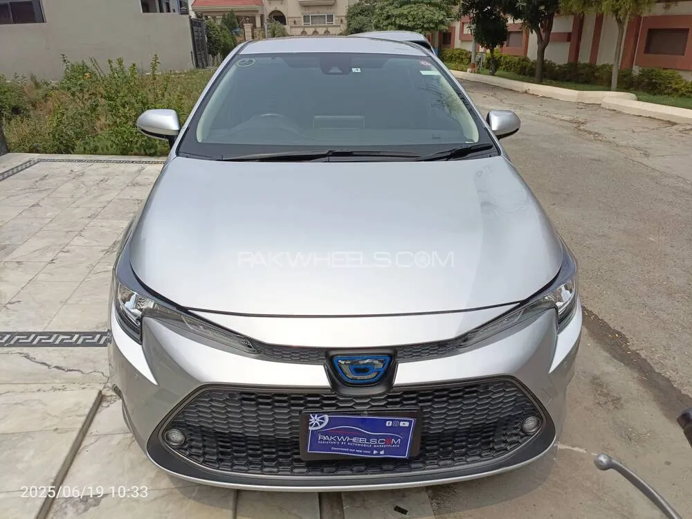 Toyota Corolla 2021 for Sale in Gujranwala Image-1
