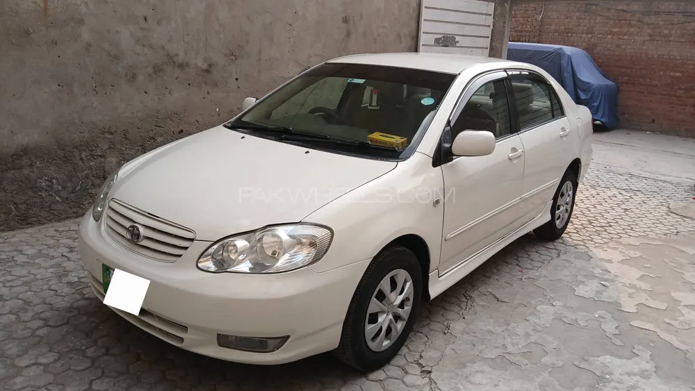 Toyota Corolla 2004 for Sale in Lahore Image-1