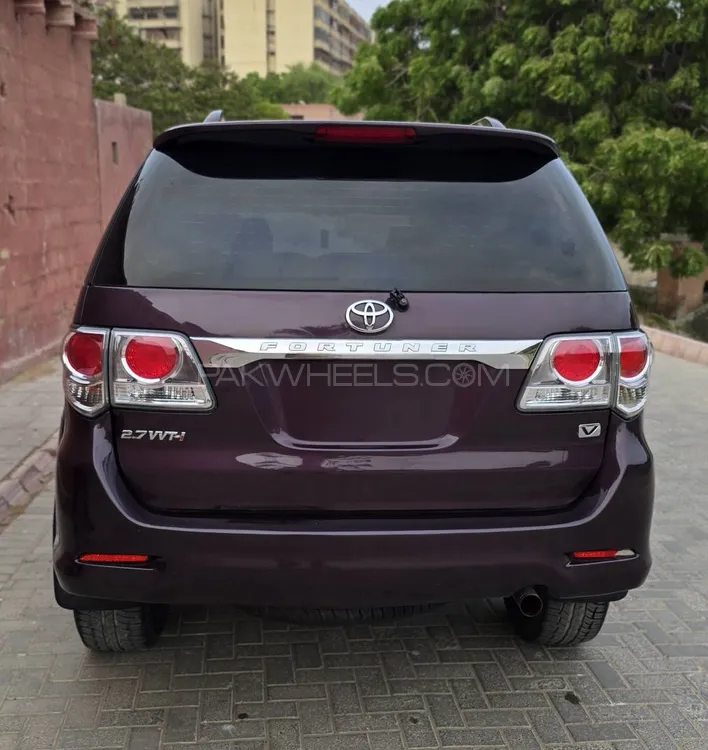 Toyota Fortuner 2013 for Sale in Karachi Image-1
