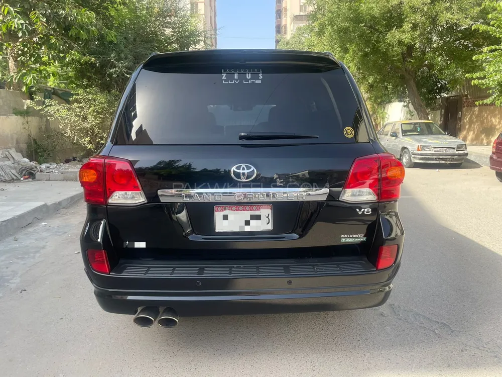 Toyota Land Cruiser 2013 for Sale in Karachi Image-1