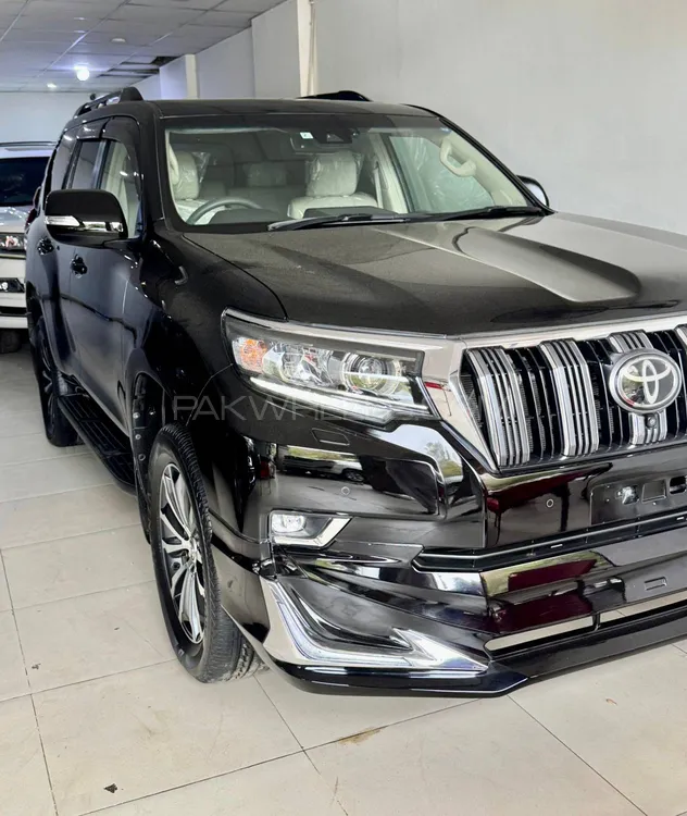 Toyota Prado 2018 for Sale in Karachi Image-1