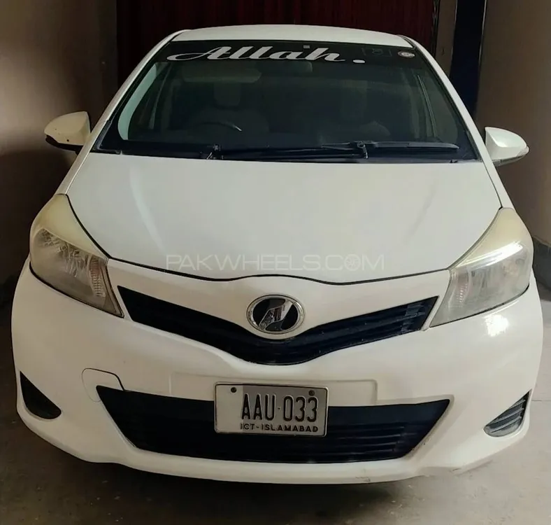 Toyota Vitz 2013 for Sale in Rawalpindi Image-1