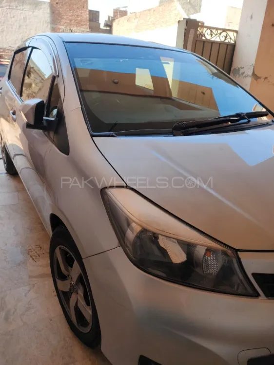 Toyota Vitz 2017 for Sale in Sialkot Image-1