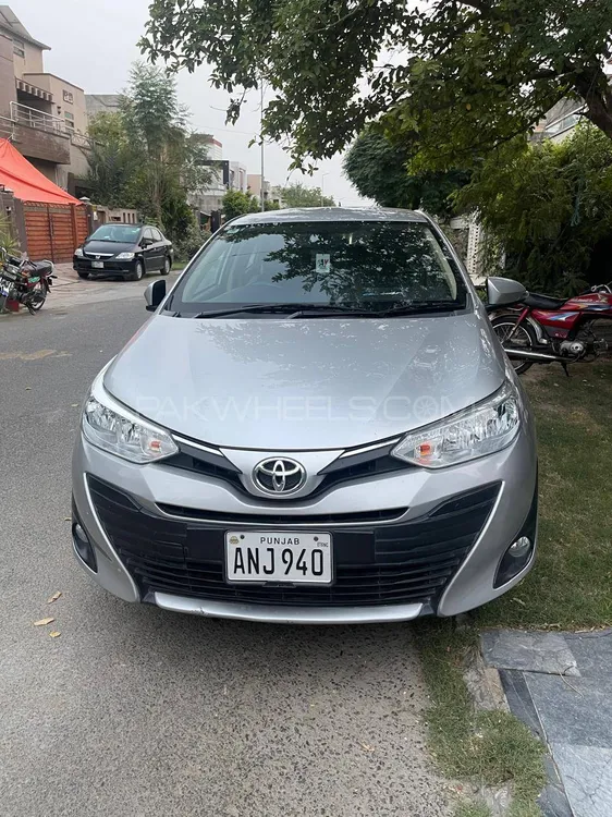 Toyota Yaris Sedan 2022 for Sale in Lahore Image-1