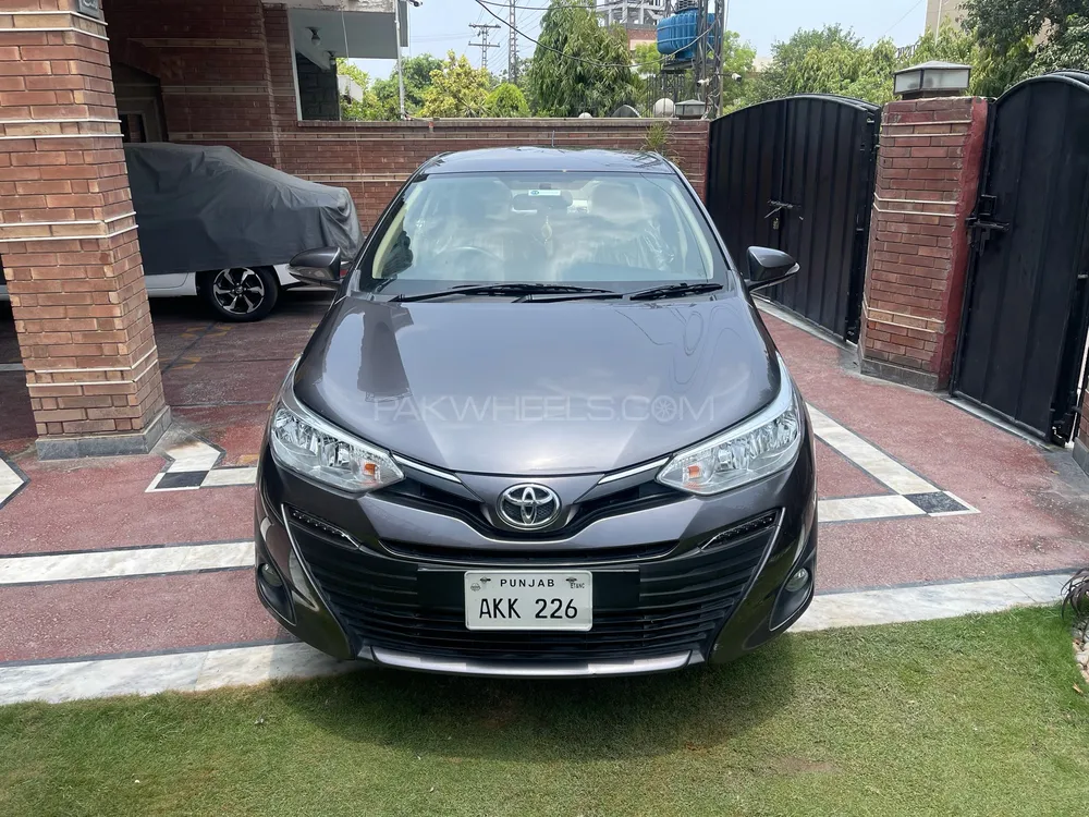 Toyota Yaris Sedan 2022 for Sale in Lahore Image-1