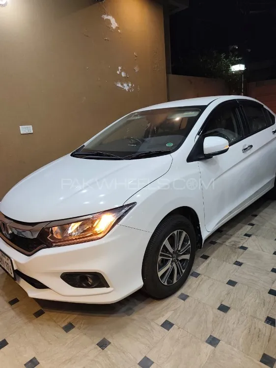 Honda City 2022 for Sale in Lahore Image-1