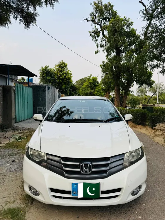 Honda City 2013 for Sale in Islamabad Image-1