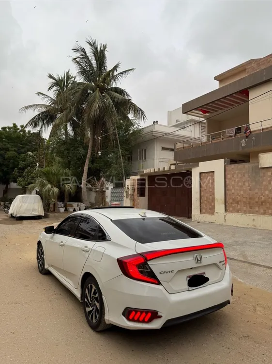 ہونڈا سوک 2017 for Sale in کراچی Image-1