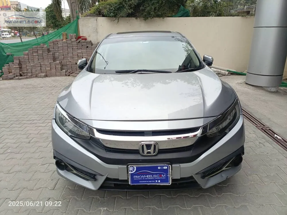 Honda Civic 2018 for Sale in Rawalpindi Image-1