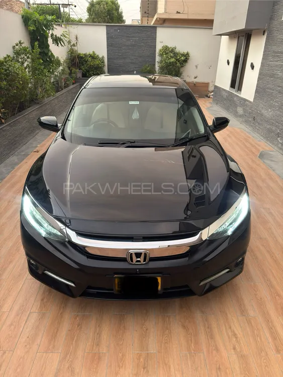 Honda Civic 2020 for Sale in Karachi Image-1