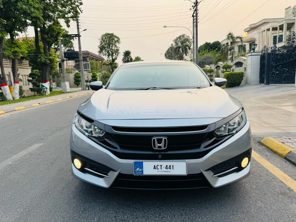 Honda Civic 2016 for Sale in Gujranwala Image-1