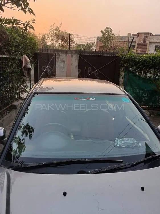 Honda Civic 2004 for Sale in Taxila Image-1