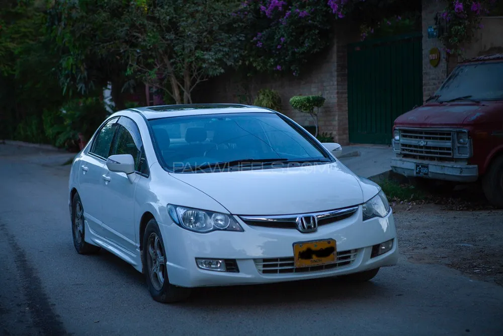 Honda Civic 2010 for Sale in Karachi Image-1