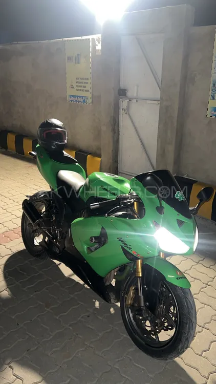 Kawasaki Ninja ZX-6R 2010 for Sale Image-1
