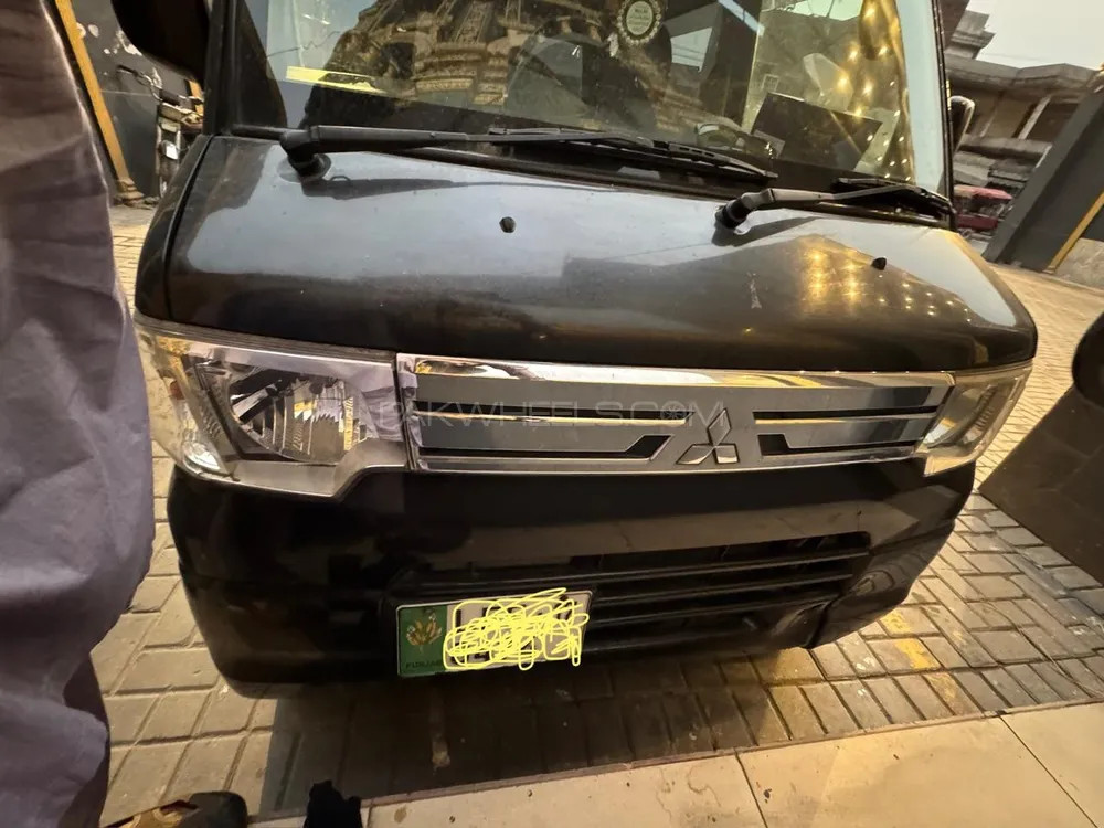 Mitsubishi Minicab 2013 for Sale in Lahore Image-1