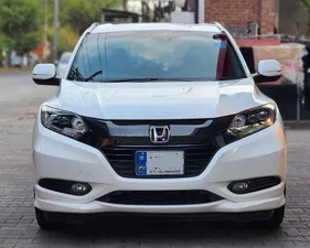 Honda Vezel Hybrid Z 2015 for Sale