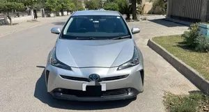 Toyota Prius S 2019 for Sale