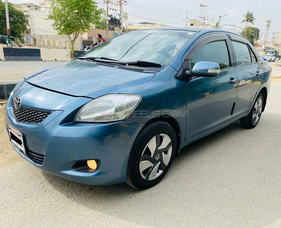 Toyota Belta 2009 for Sale in Karachi Image-1