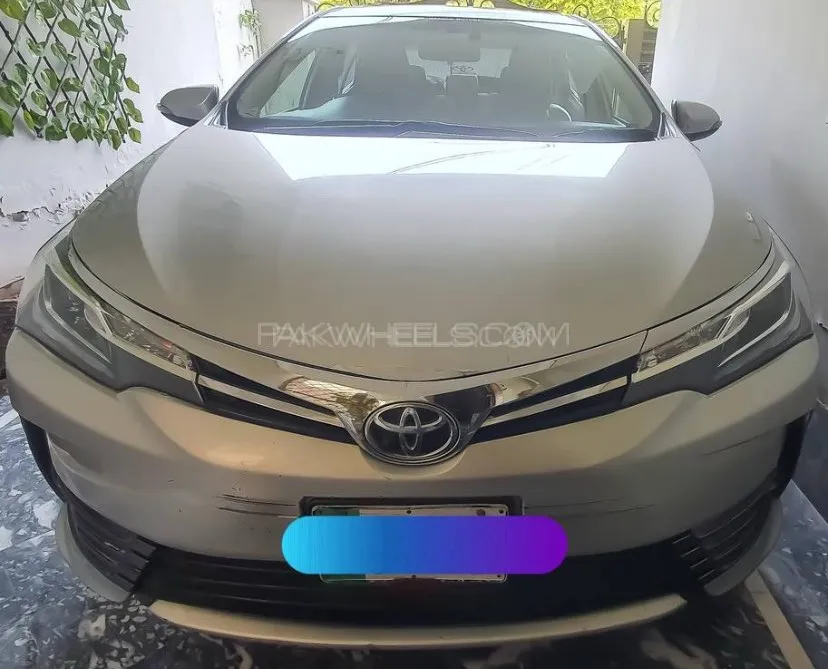 Toyota Corolla 2017 for Sale in Lahore Image-1