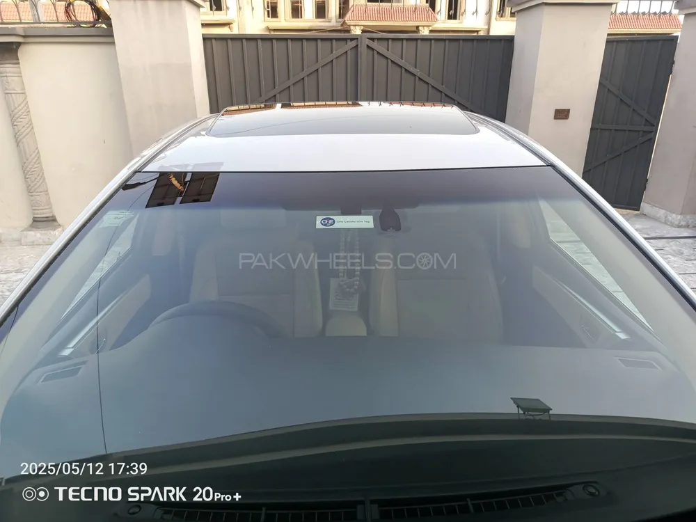 Toyota Corolla 2018 for Sale in Nankana sahib Image-1
