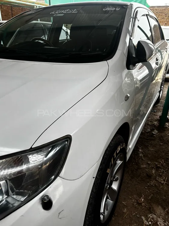 Toyota Corolla Axio 2007 for Sale in Peshawar Image-1