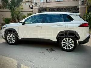 Toyota Corolla Cross 2024 for Sale in Karachi Image-1