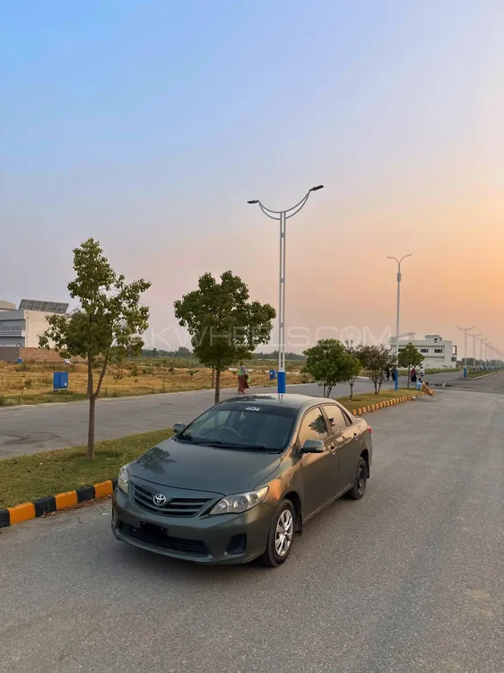 Toyota Corolla 2011 for Sale in Mardan Image-1