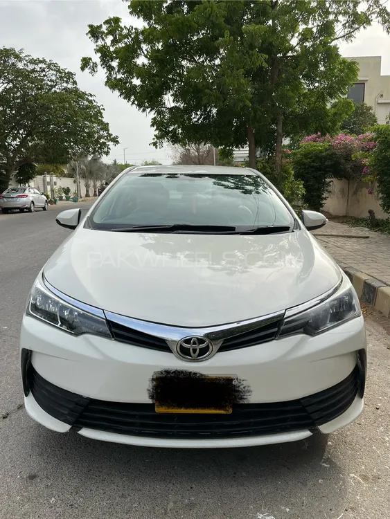 Toyota Corolla 2016 for Sale in Karachi Image-1